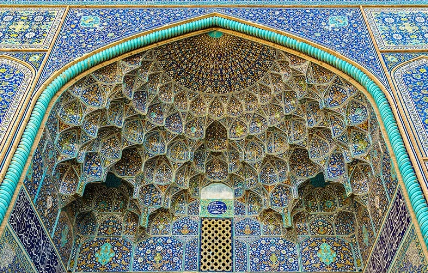 Ταξίδι στο Ιράν, στην αριστοκρατική Περσία